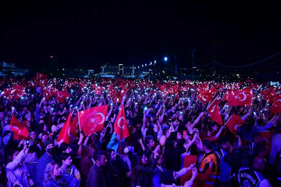 200 bin Ankaralı Altınfest ile coştu