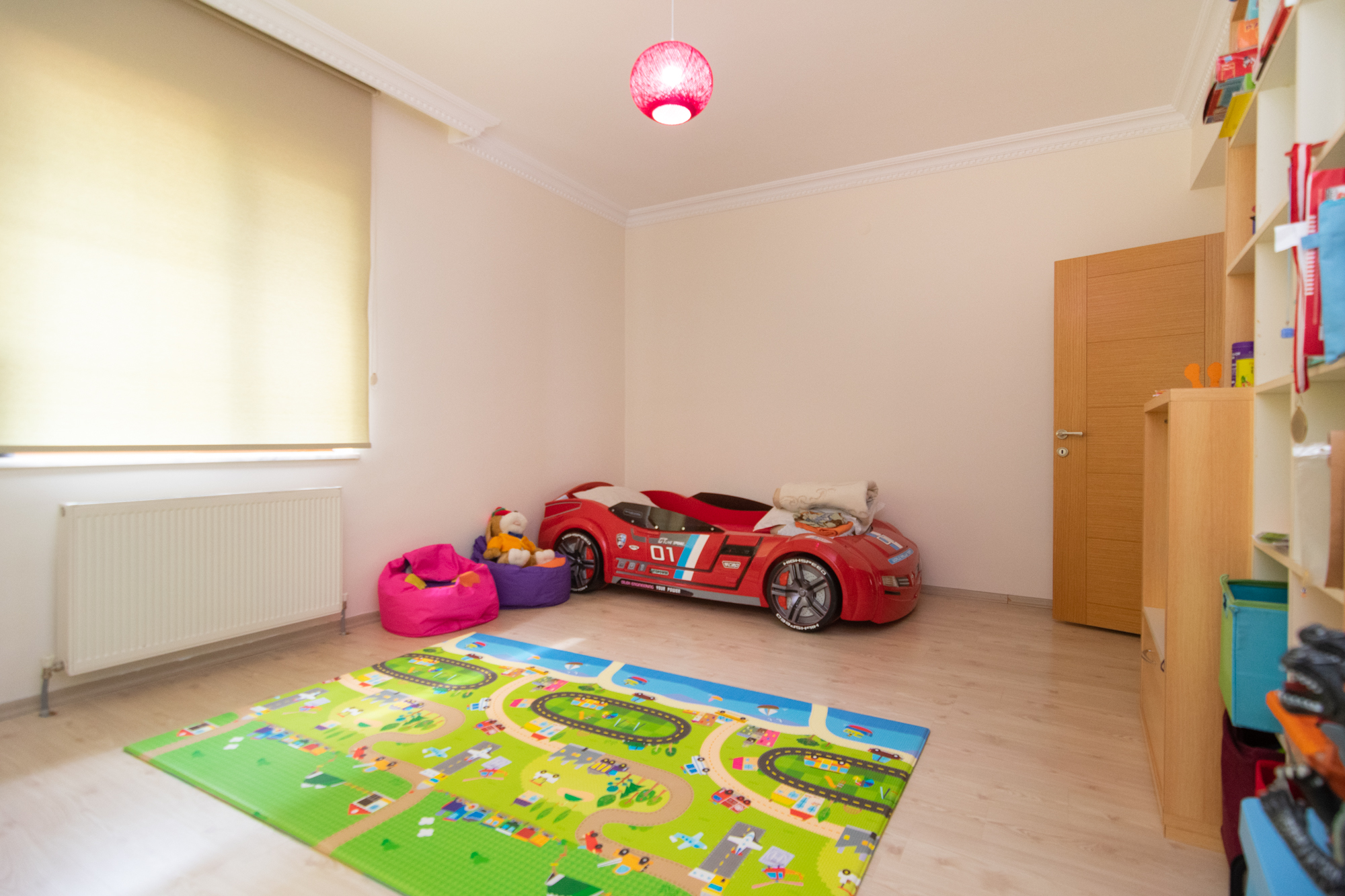Çayyolu'nda site içerisinde 7 odalı 540 m2 avantajlı villa