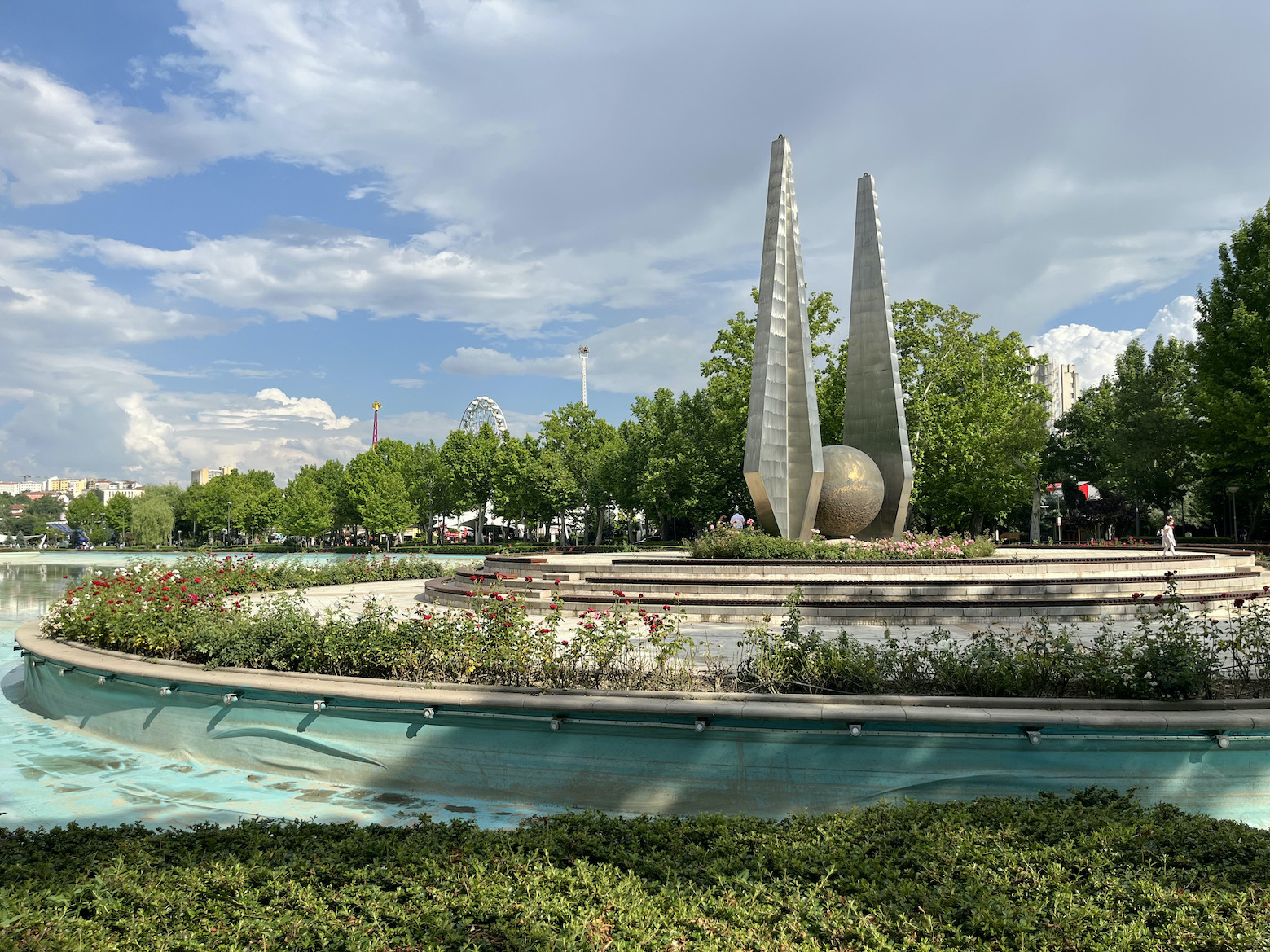 Ankara gençlik parkı adeta göçmenlerin parkına dönüştü