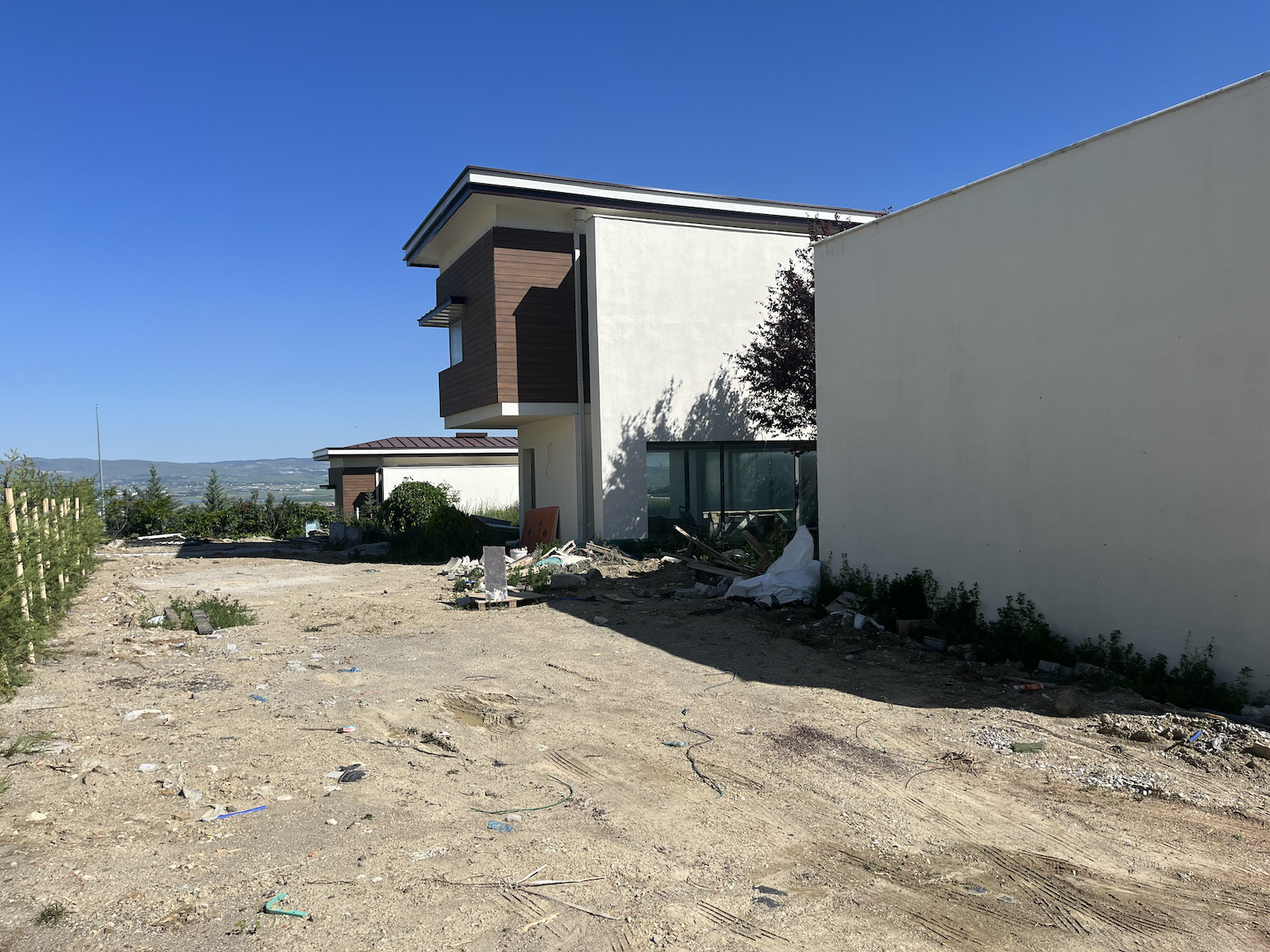 İncek N Modern sitesinde natamam villa