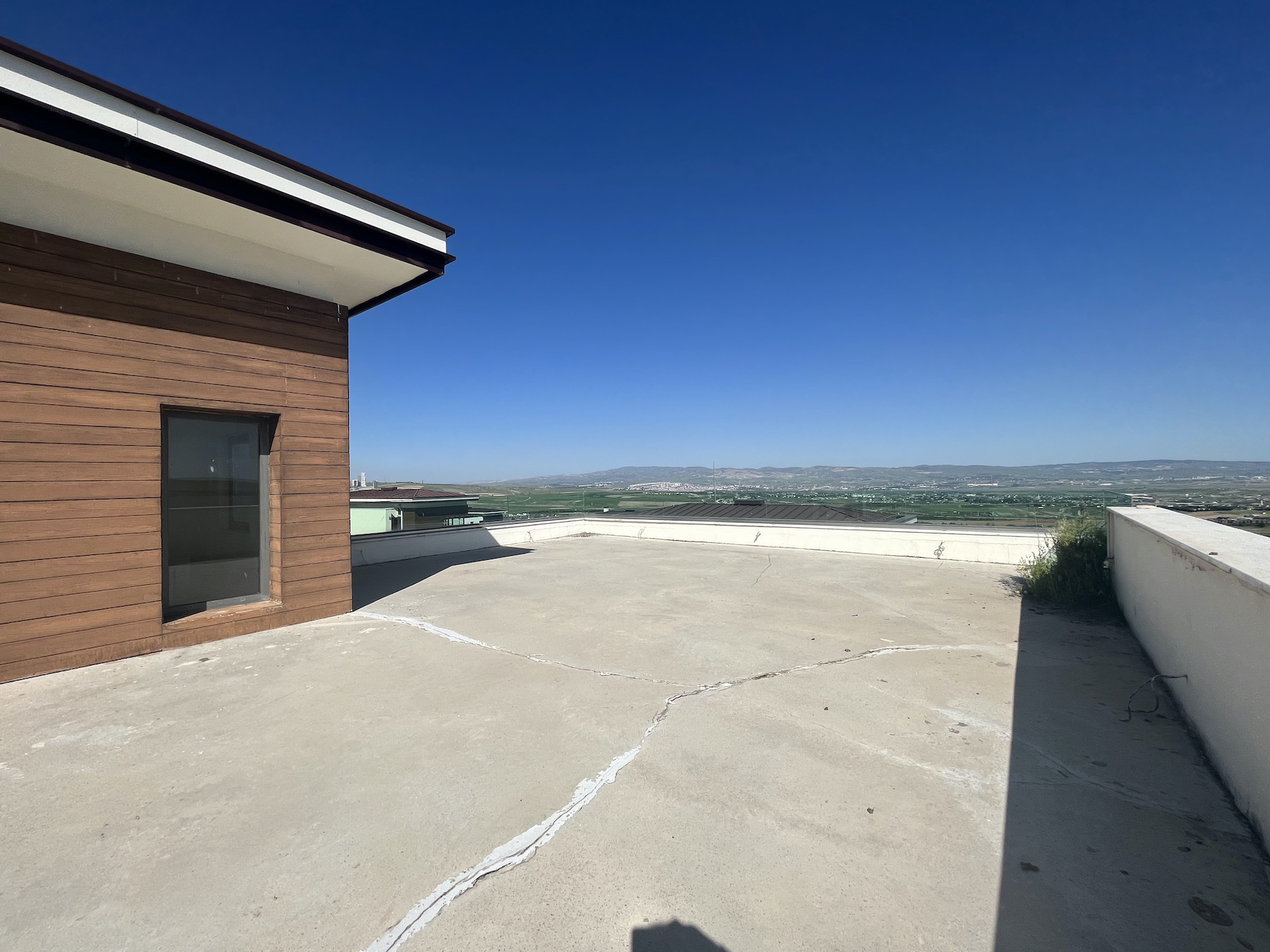 İncek N Modern sitesinde natamam villa