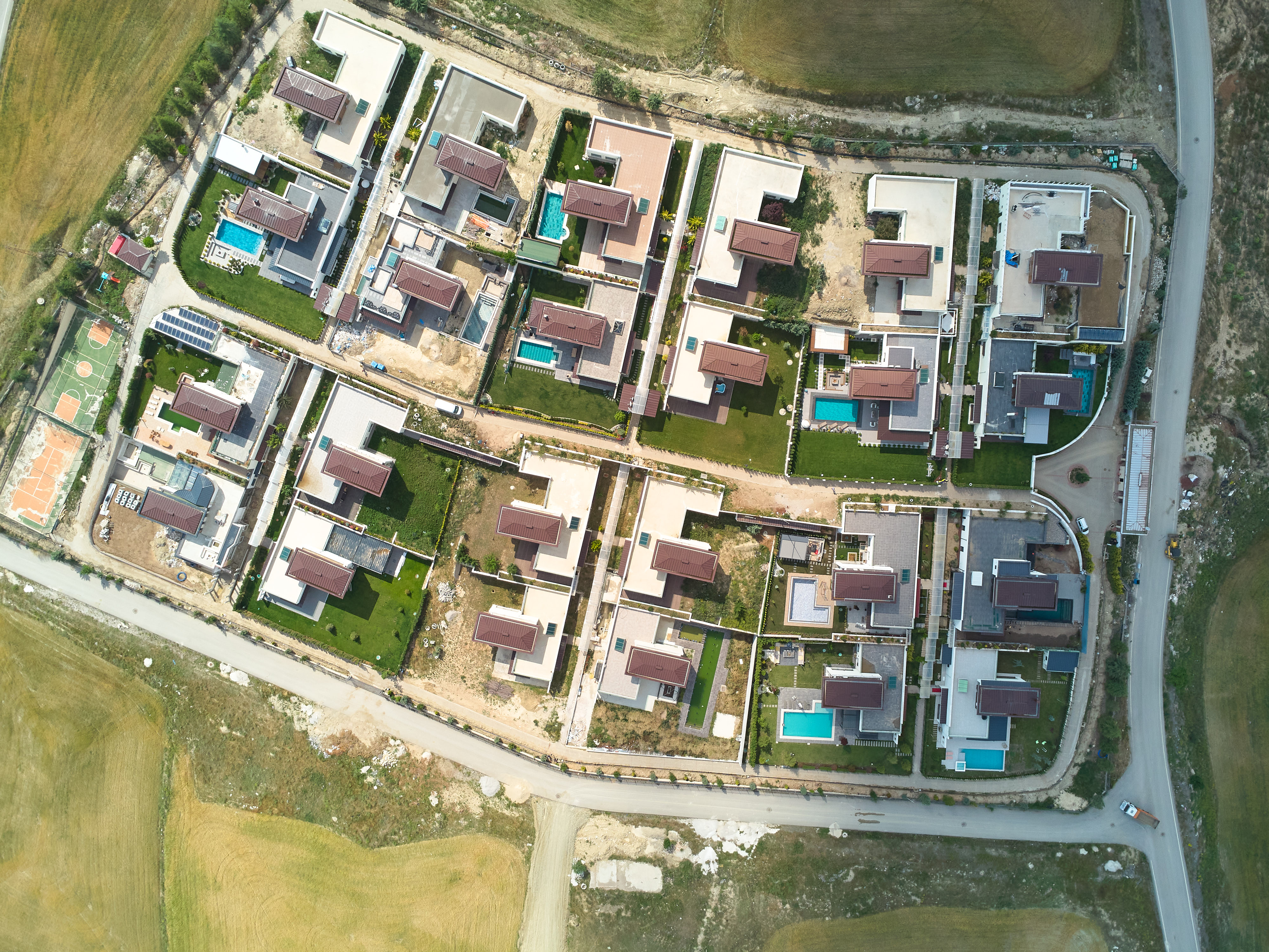 İncek N Modern sitesinde natamam villa