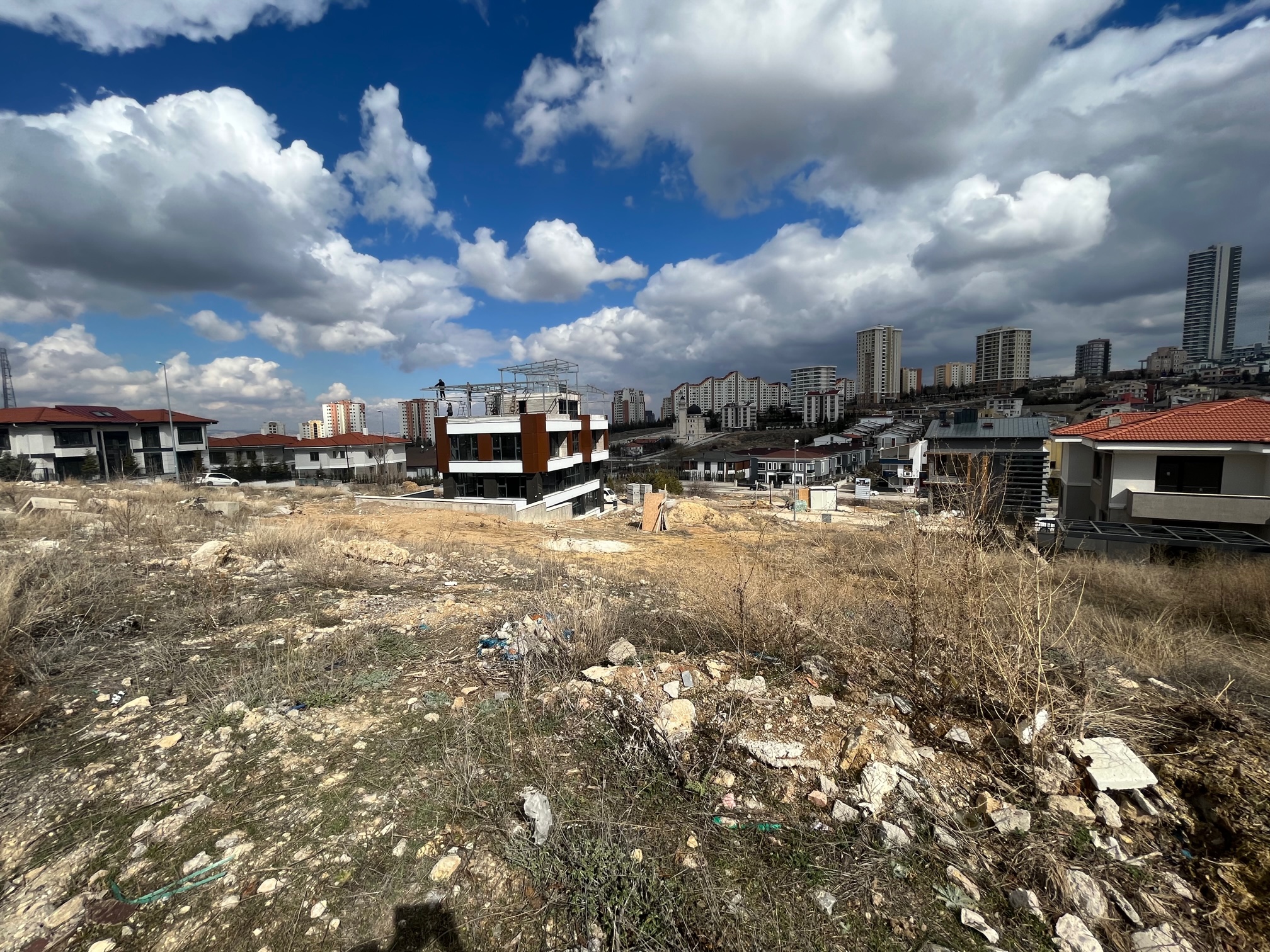 Bilkent'te 1.134 m² 3 ayrı parsel yatırım için fırsat arsa