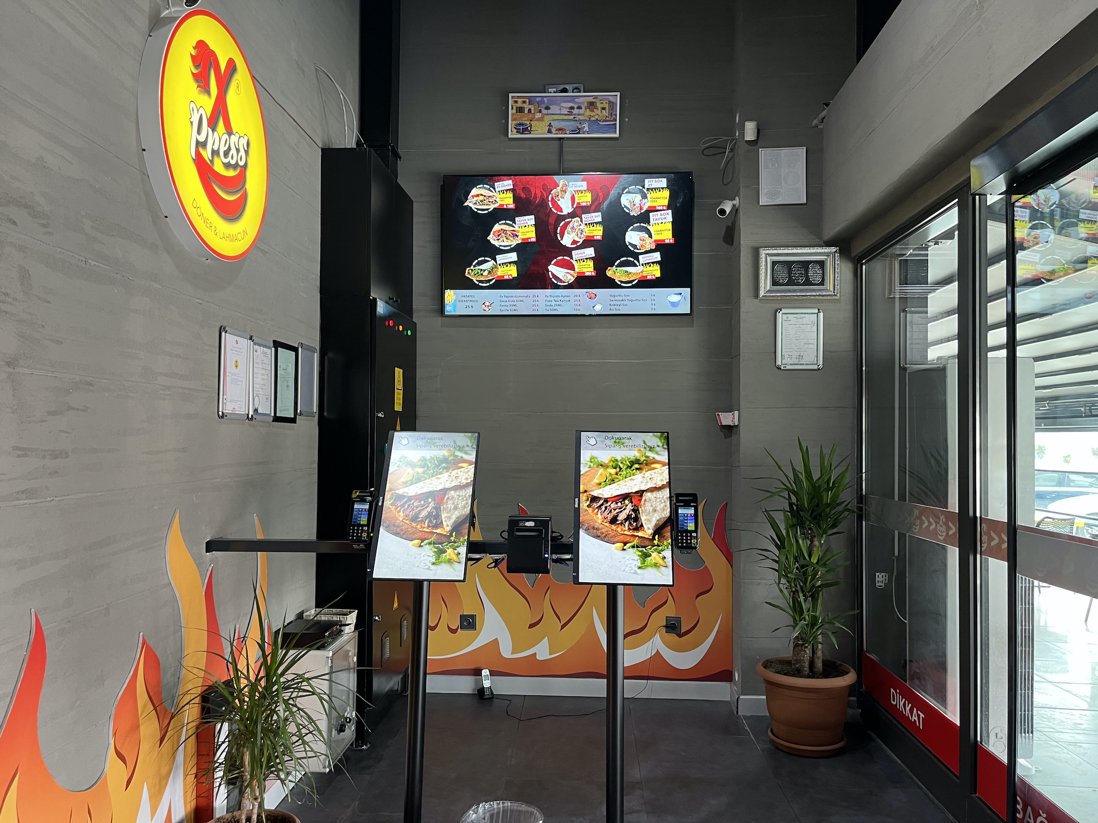 Yaşamkent Xpress Lezzet restoranı benzersiz lezzetleriyle kapılarını açtı