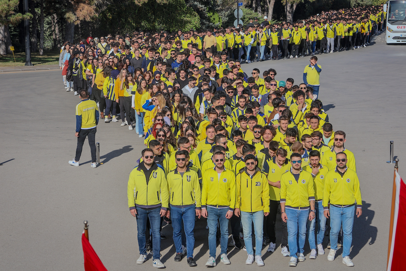 1907 Fenerbahçe Derneği ve 1907 Unifeb’ten Anıtkabir’e ziyaret