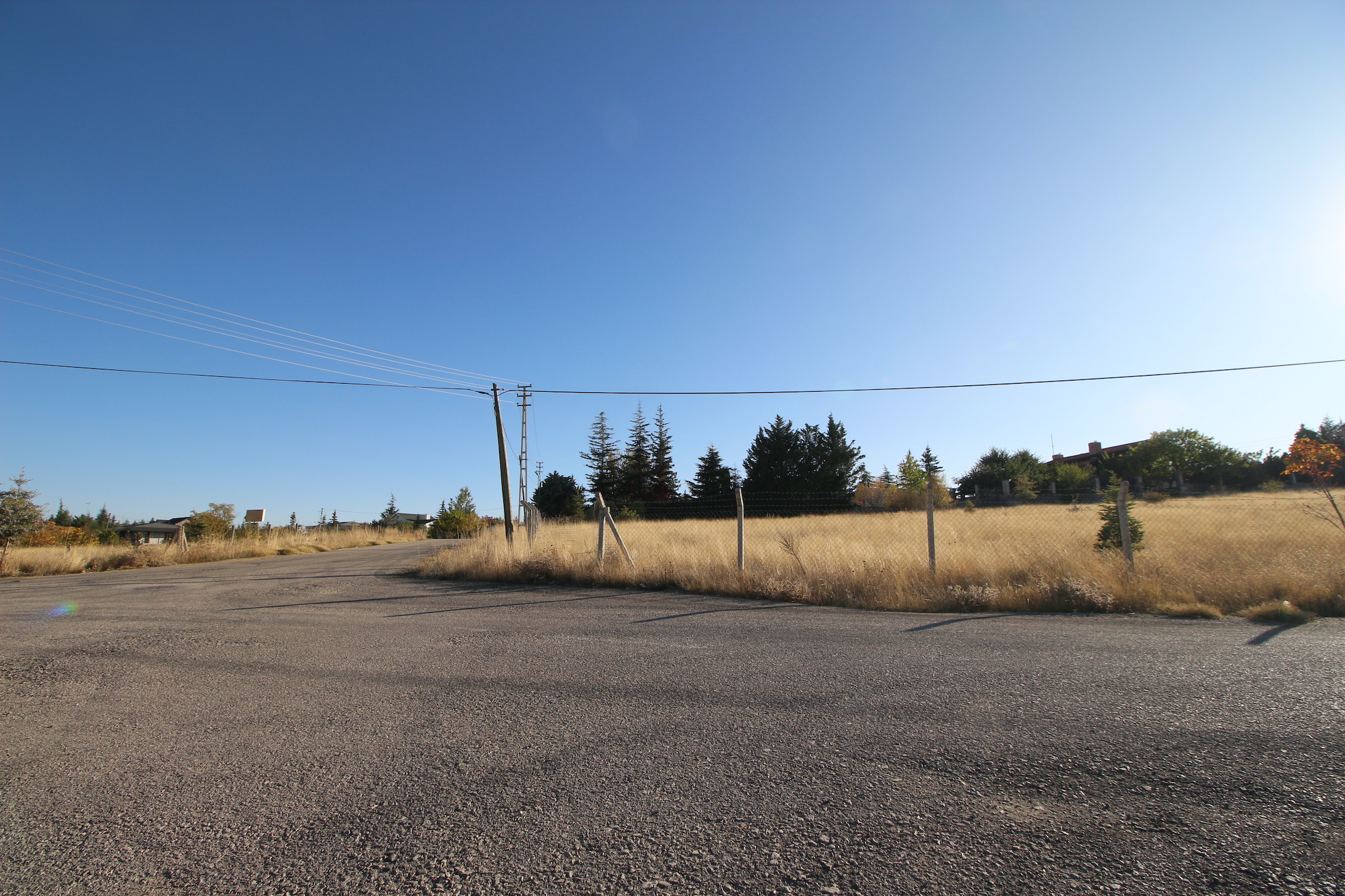 İncek'te toplam 6.400 m2 12 villalık arsa