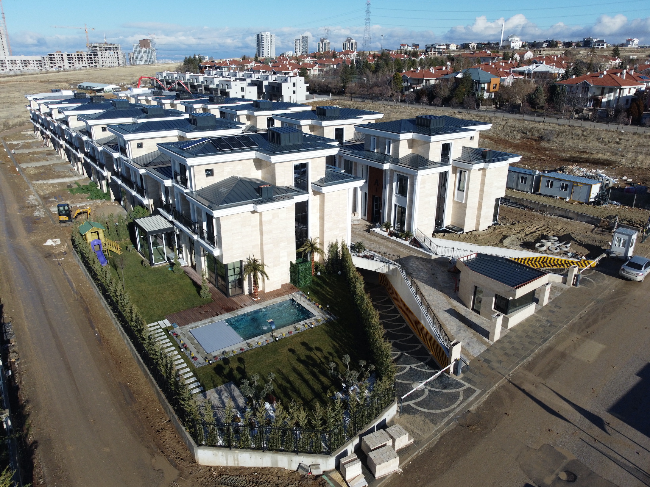 Beytepe’de standartların üstünde ultra lüks bir villa projesi; ‘Gökdemir Villaları’