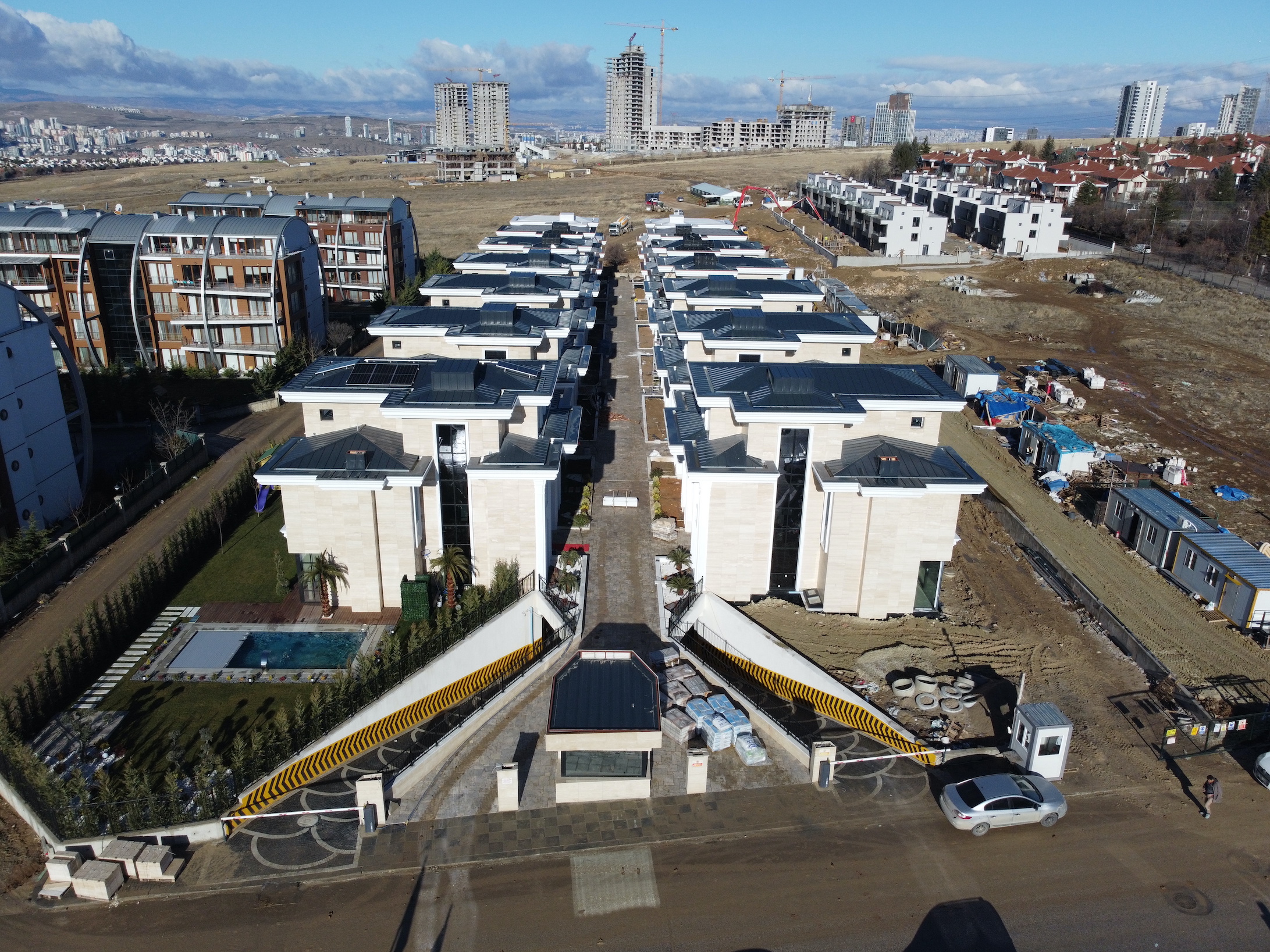 Beytepe’de standartların üstünde ultra lüks bir villa projesi; ‘Gökdemir Villaları’