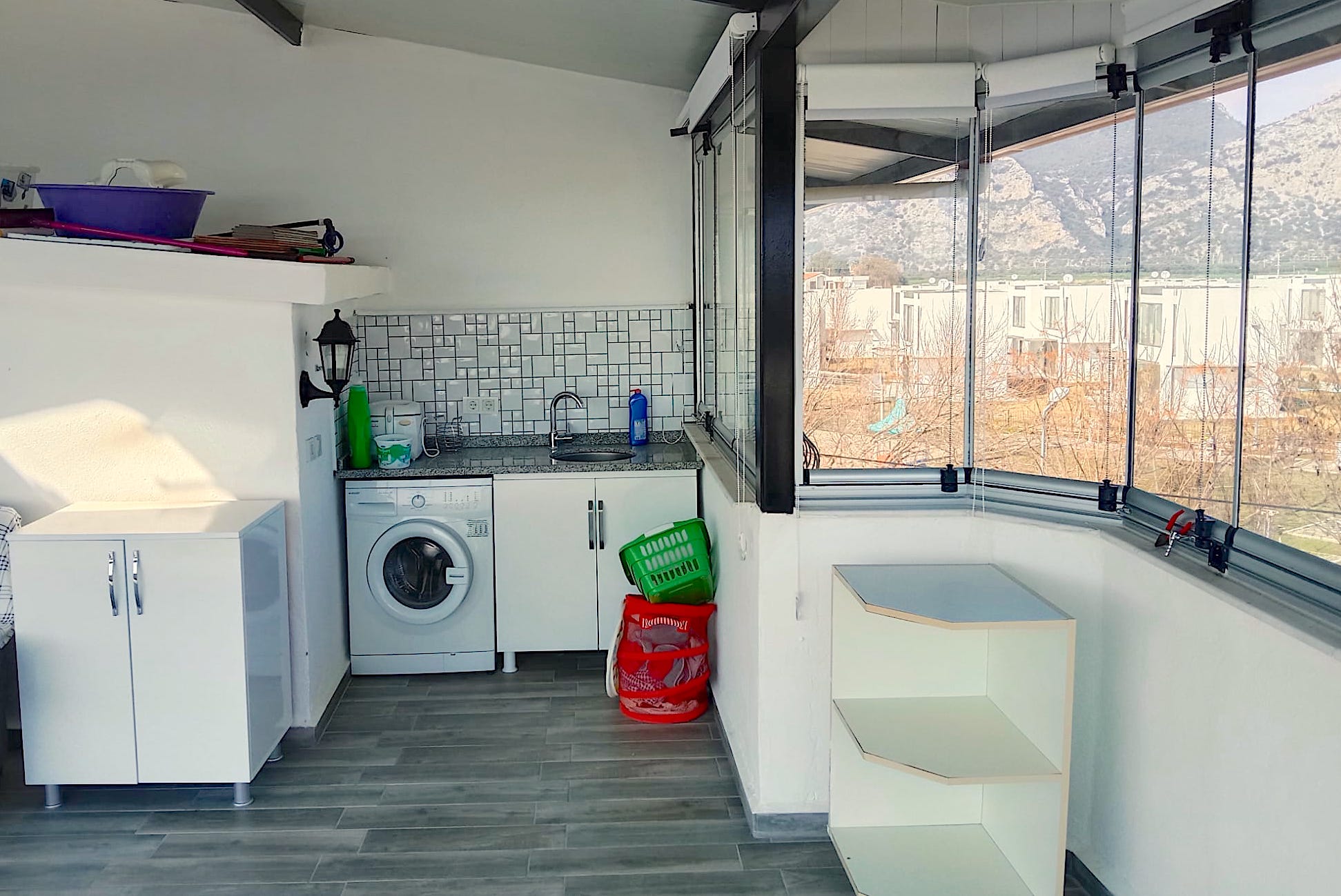 Bodrum Ören'de denize sıfır sitede tam müstakil yazlık villa