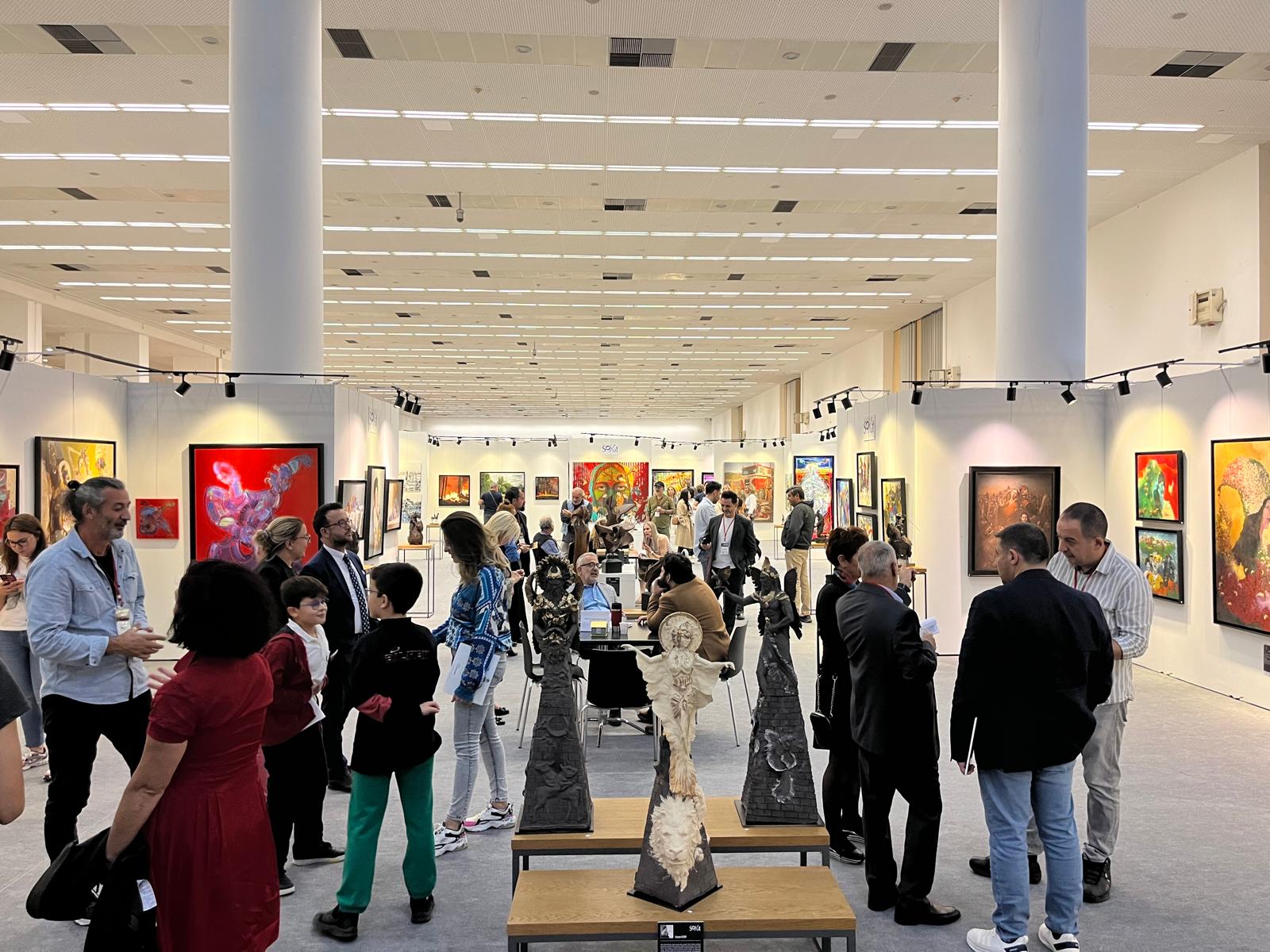 Paha biçilemeye muhteşem eserler Ankara Artnouva fuarında