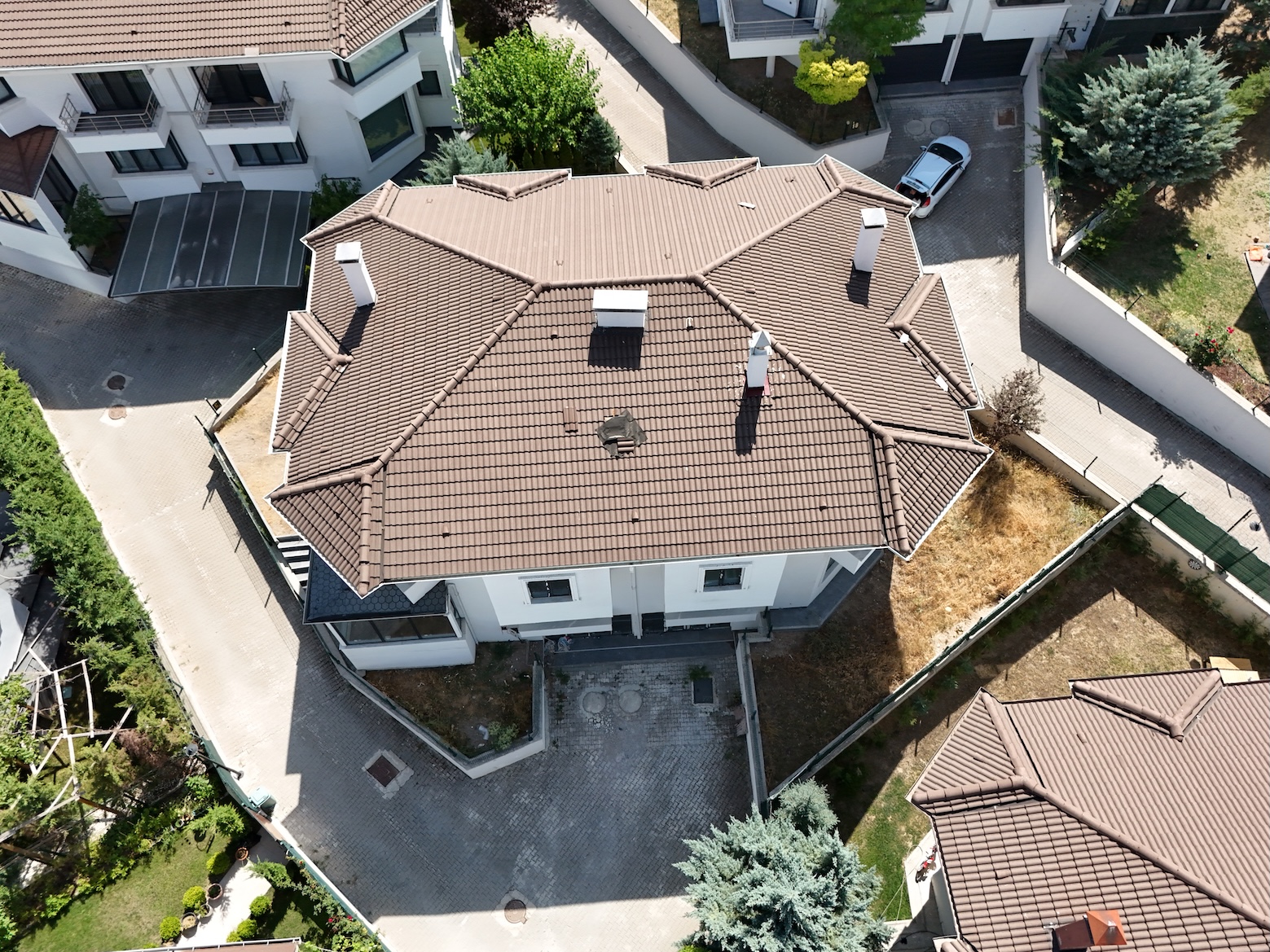 Alacaatlı'da site içerisinde villalar tüketicilerin ilgi odağında