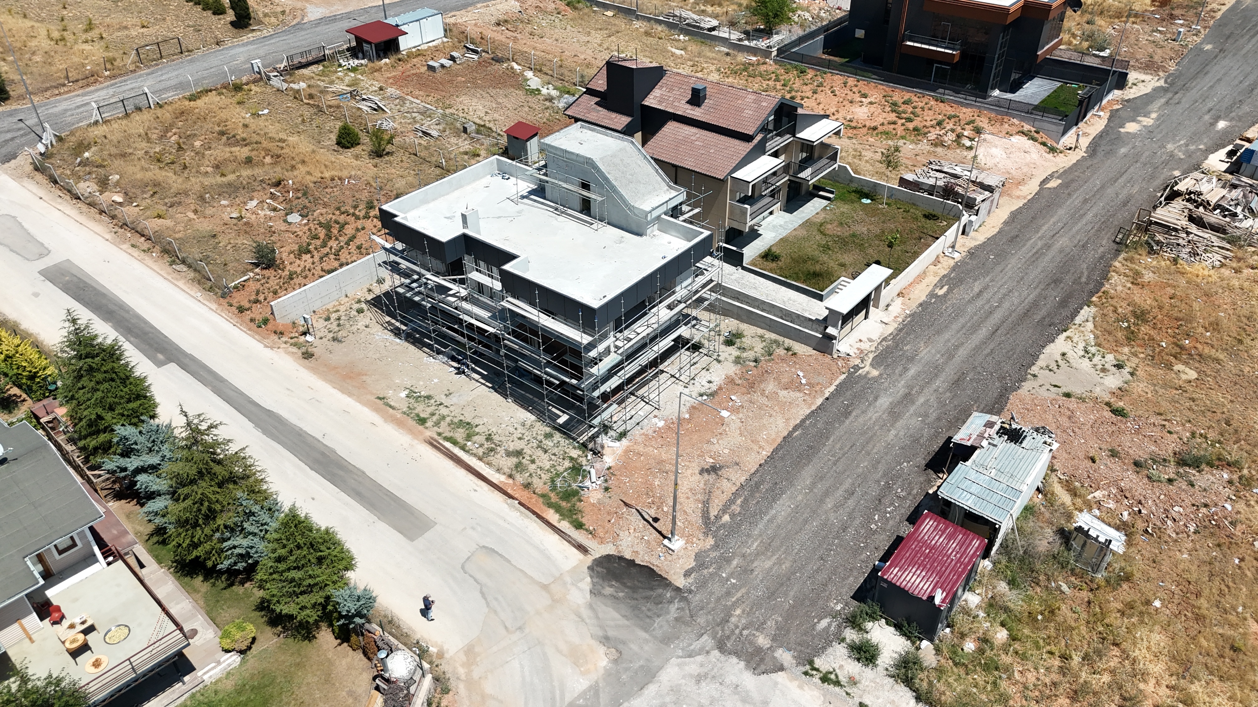 Beytepe’de yatırım fırsatı. 500 m² natamam ofis binası satışta