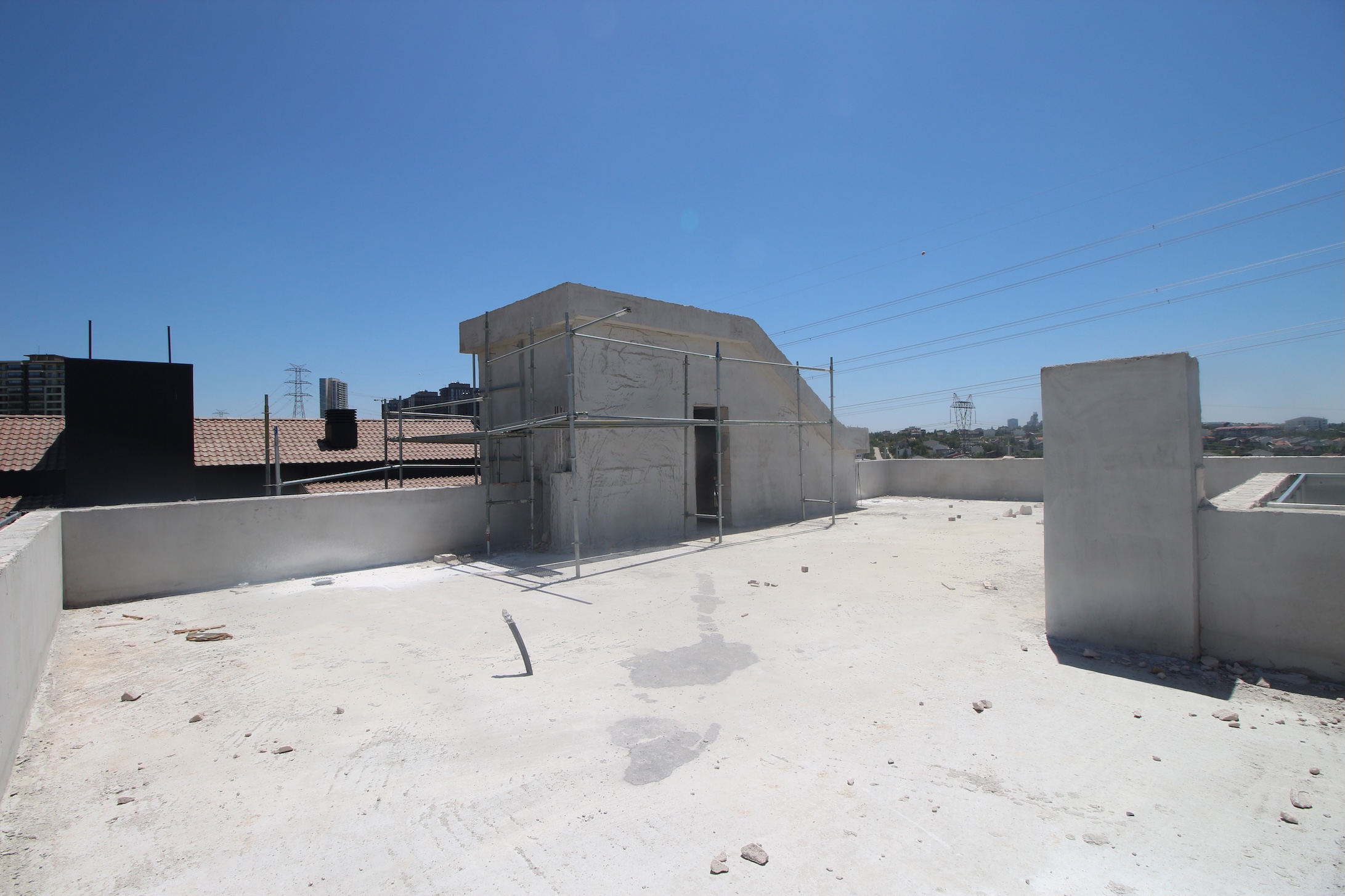 Beytepe’de yatırım fırsatı. 500 m² natamam ofis binası satışta