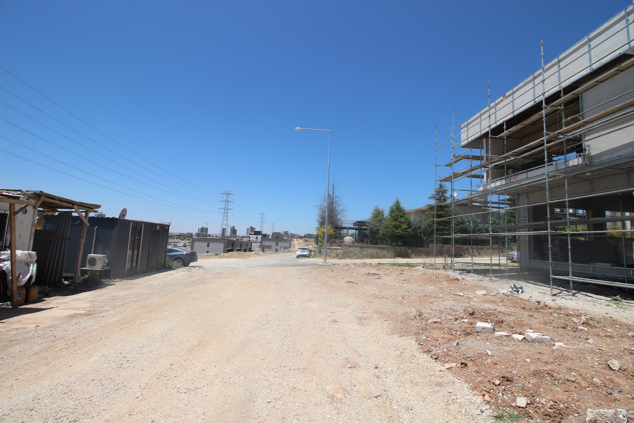 Beytepe’de yatırım fırsatı. 500 m² natamam ofis binası satışta