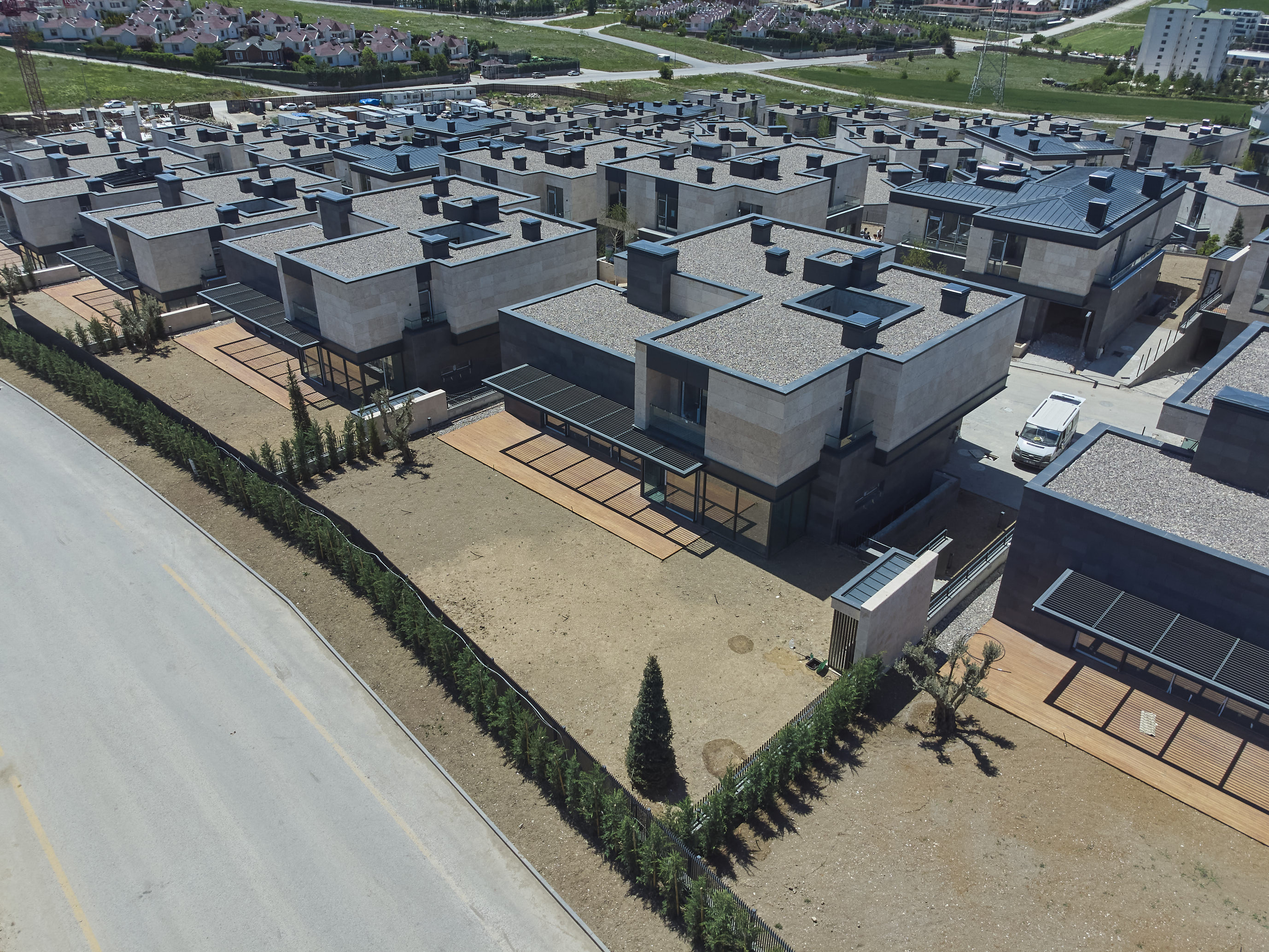 Ankara'da site içerisinde natamam villalara olan ilgi canlı ve istekli
