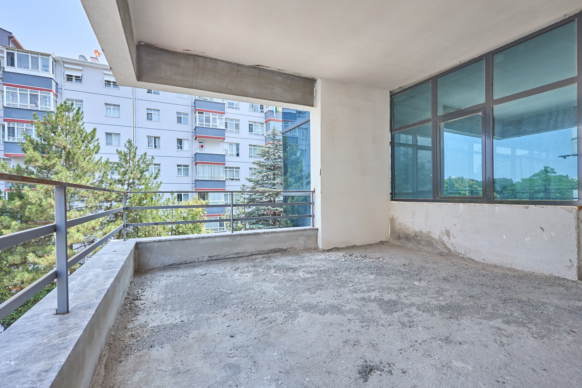 Balgat'ta 1.500 m2 arsada 5 bin 500 m2 şirket merkezi binası