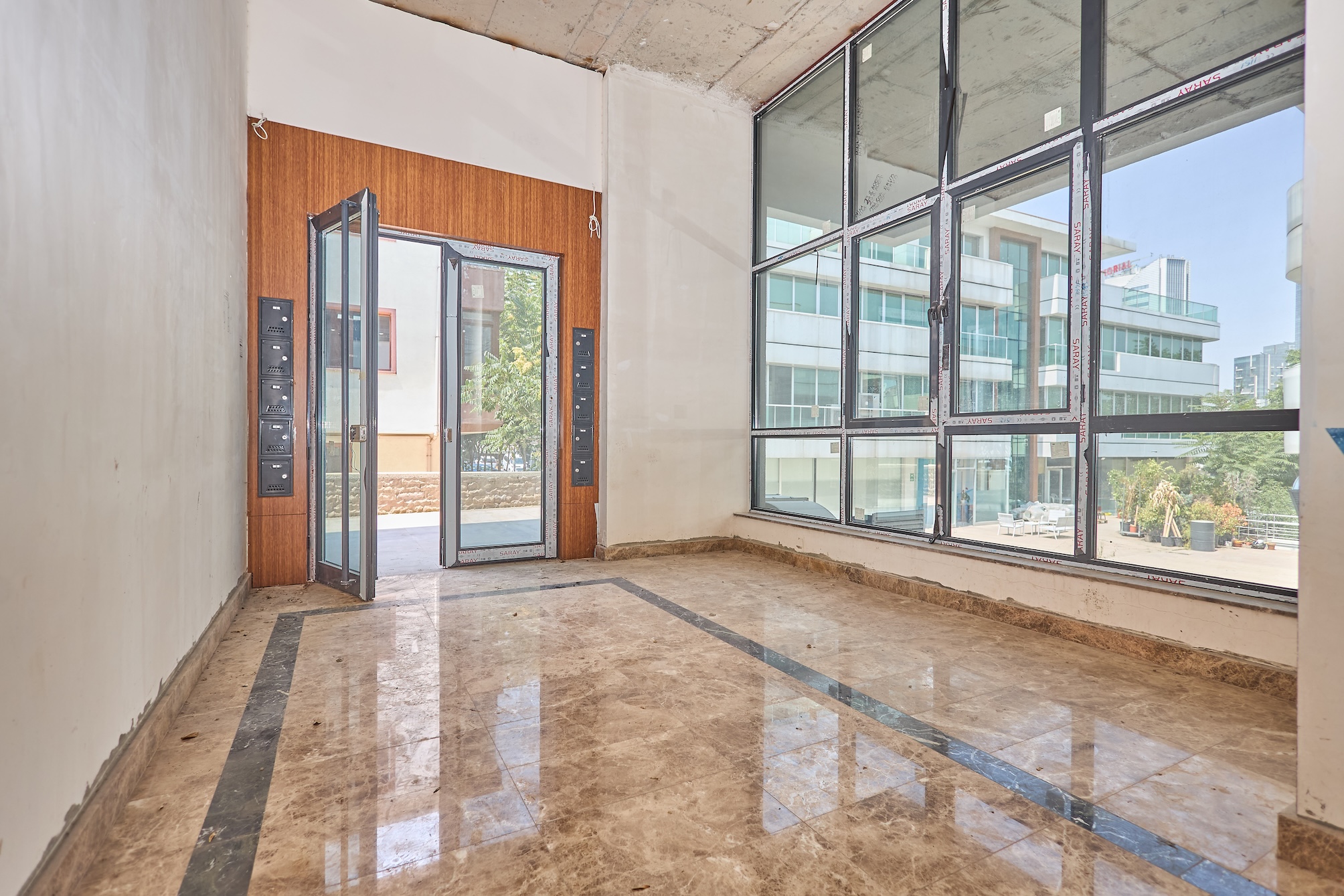 Balgat'ta 1.500 m2 arsada 5 bin 500 m2 şirket merkezi binası
