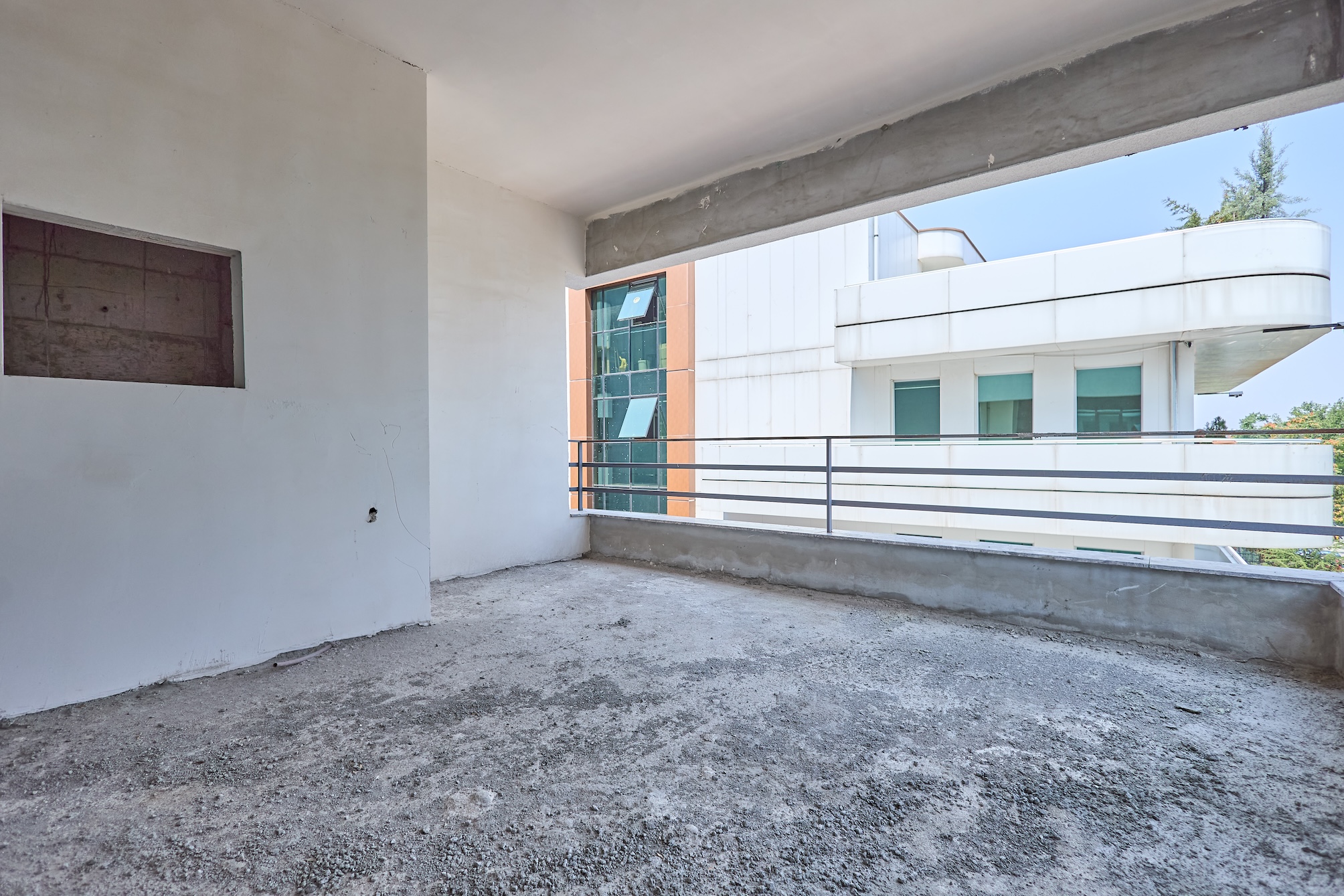 Balgat'ta 1.500 m2 arsada 5 bin 500 m2 şirket merkezi binası