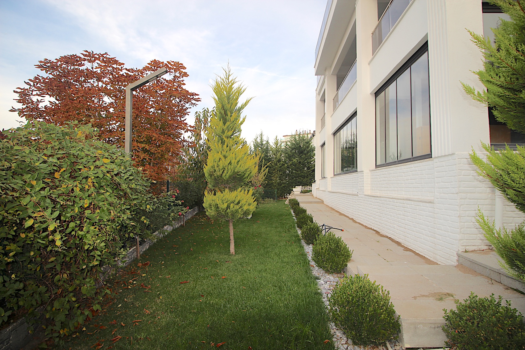 Çankaya Dodurga'da site içerisinde tam müstakil süper lüks villa