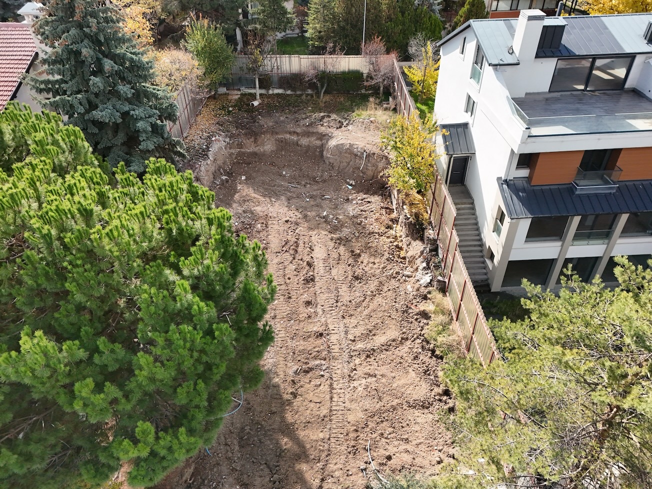 Ankara Çayyolu'nda site içerisinde 600 m² arsa fırsatı