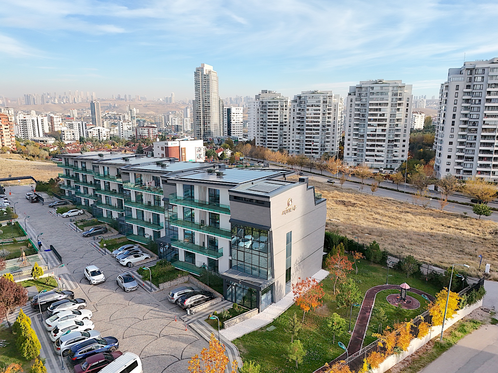 Ankara'da katta tek yatay mimari 5+1 havuzlu teras dubleks