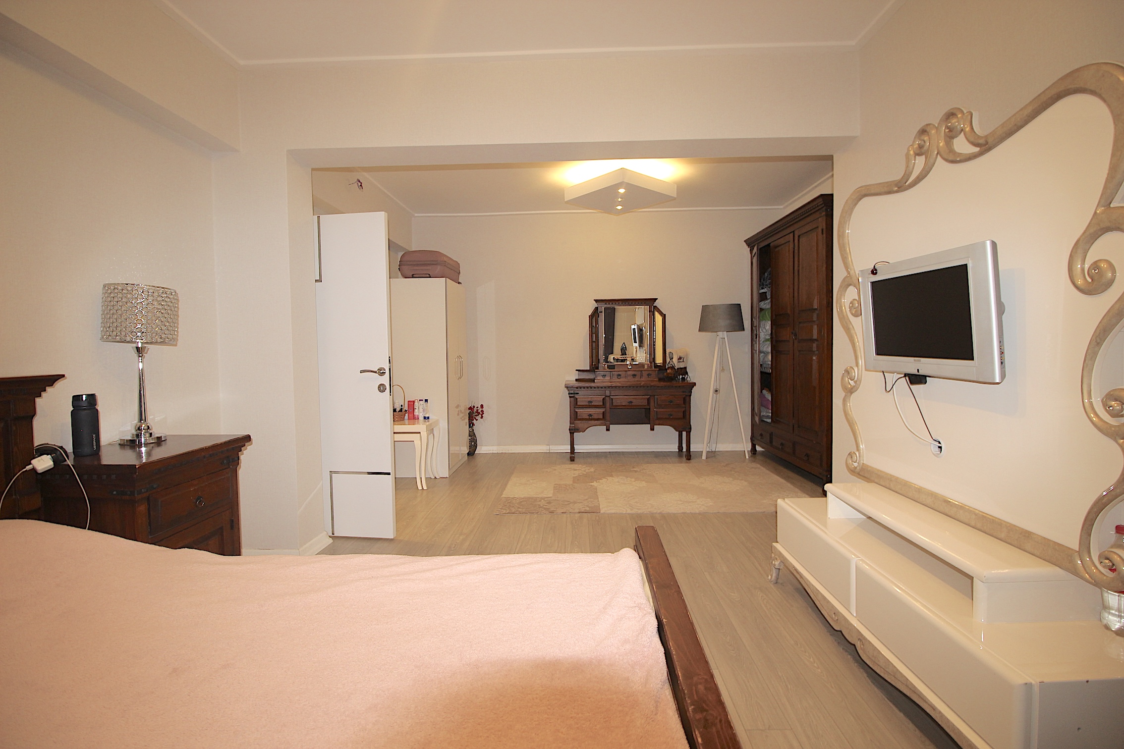 Çankaya Dodurga'da site içerisinde tam müstakil süper lüks villa