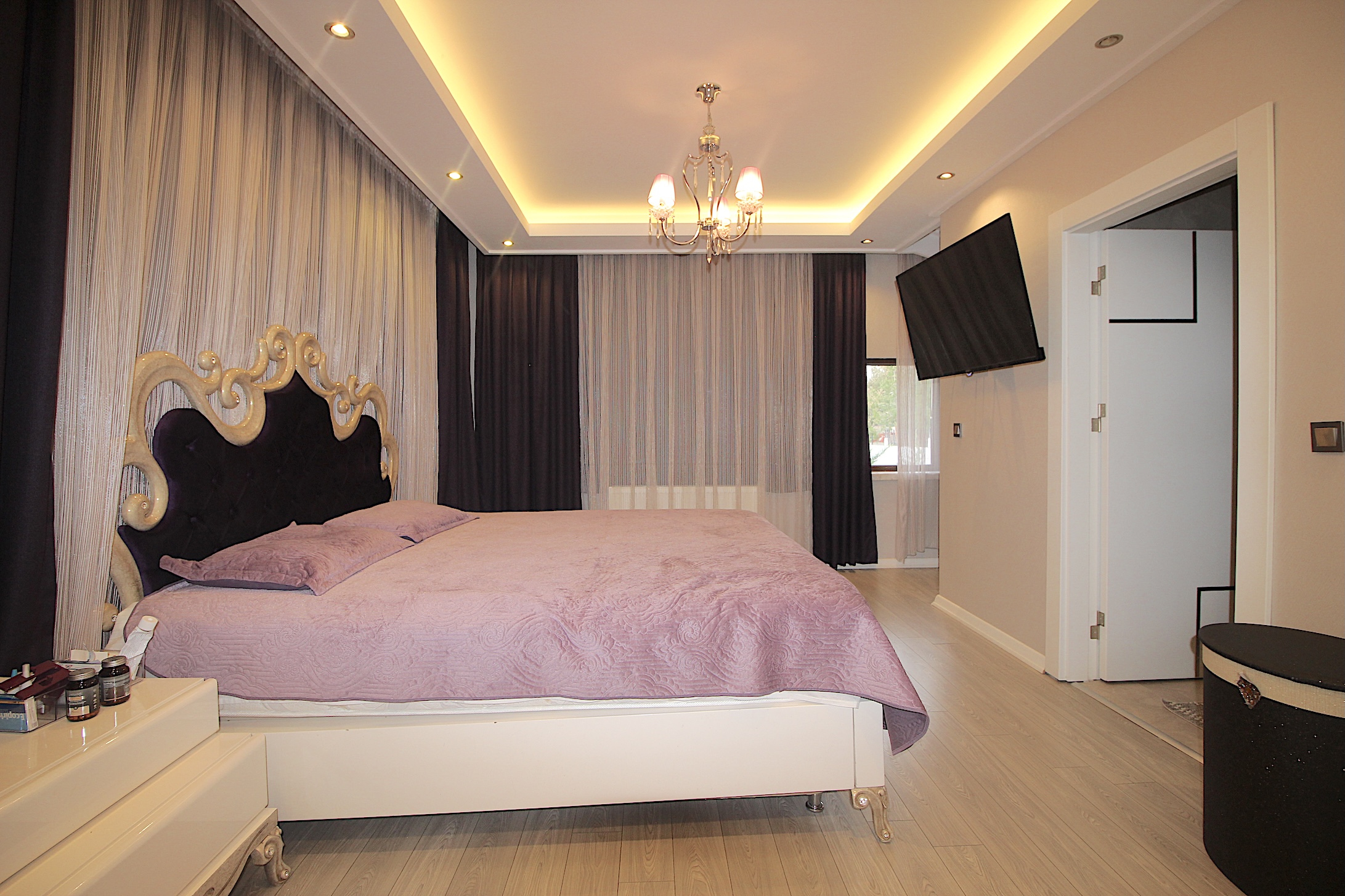 Çankaya Dodurga'da site içerisinde tam müstakil süper lüks villa