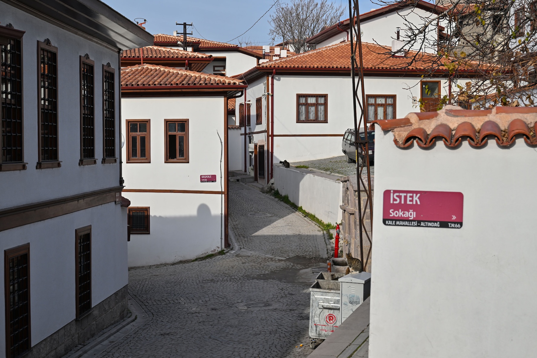 Ankara Kalesi'ndeki 240 yapı aslına uygun yenilendi