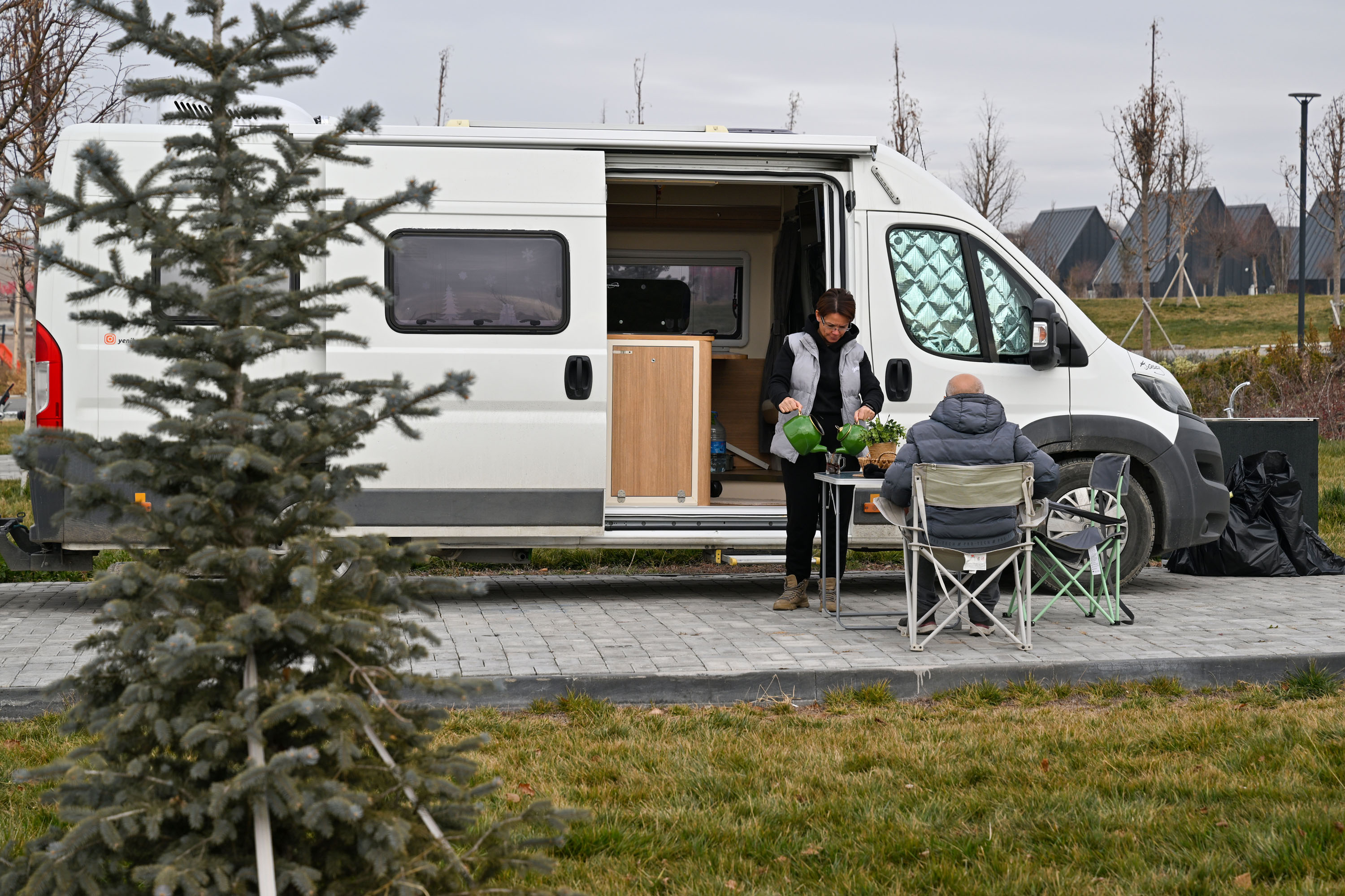 Ankara ATA çiftliğinde karavan ve çadır kamp alanı ilgi görüyor