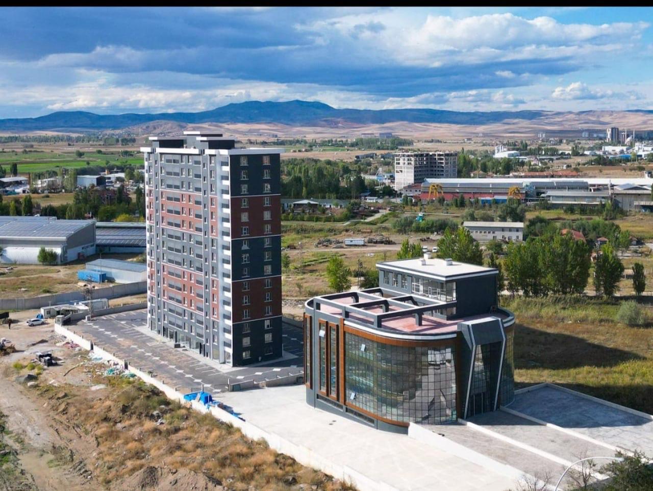 Ankara Esenboğa yolu üzerinde 5.000 m² plaza