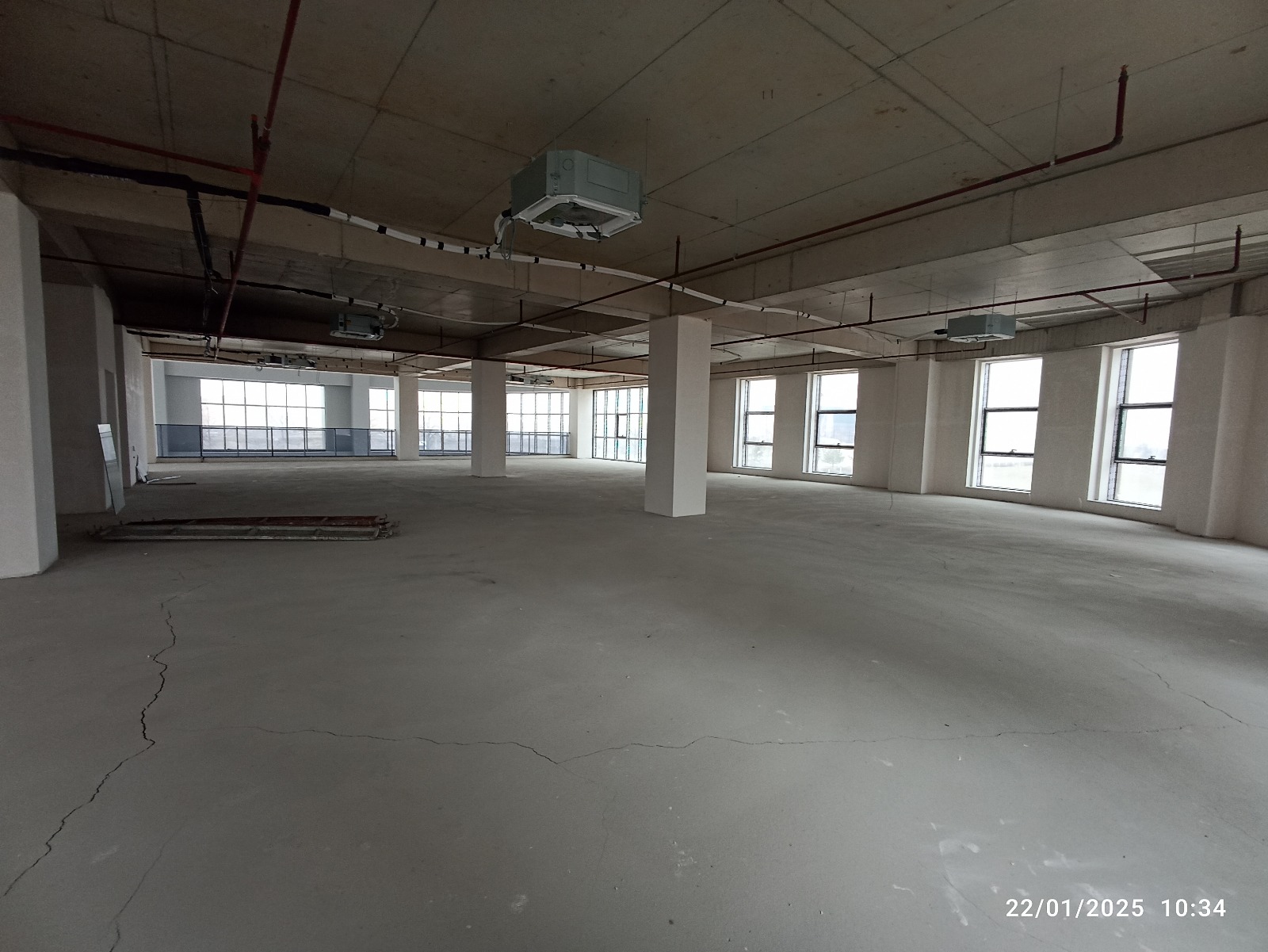 Ankara Esenboğa yolu üzerinde 5.000 m² plaza