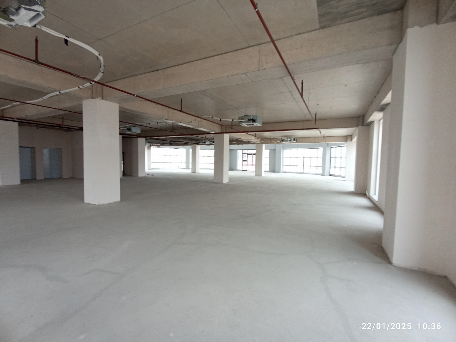 Ankara Esenboğa yolu üzerinde 5.000 m² plaza