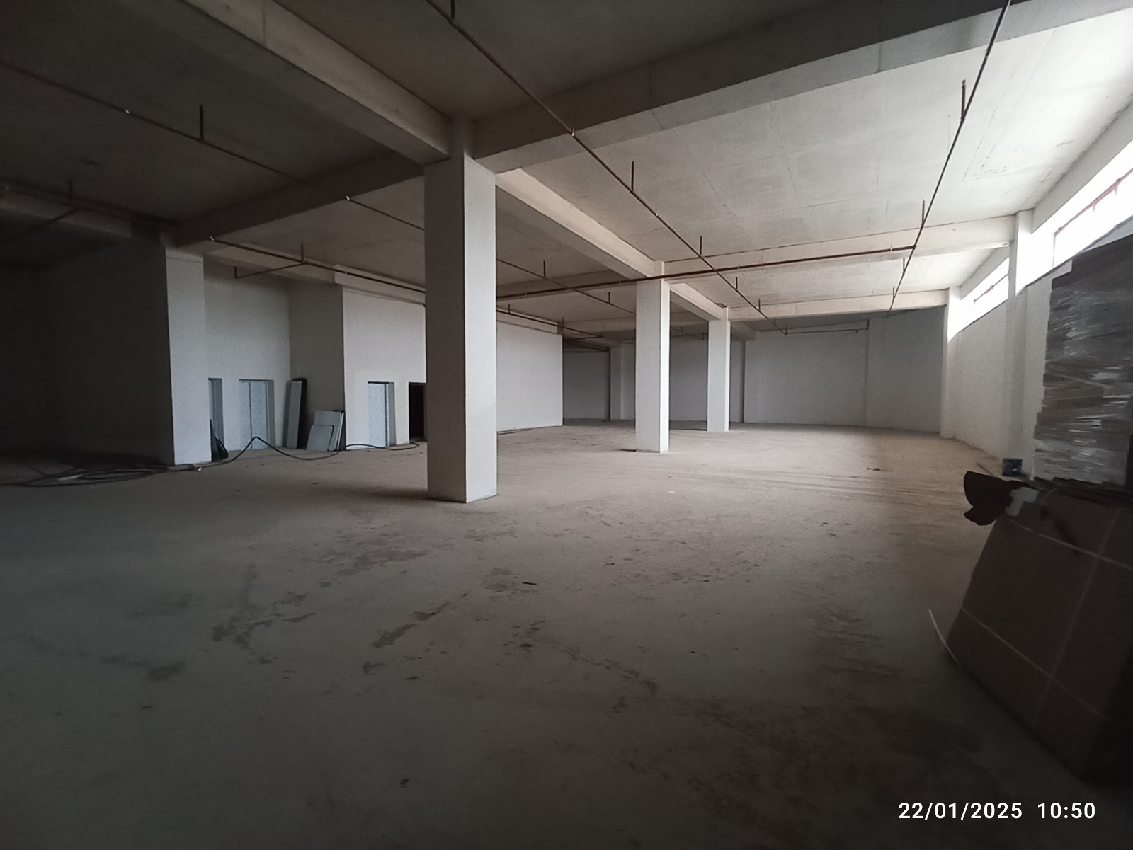 Ankara Esenboğa yolu üzerinde 5.000 m² plaza