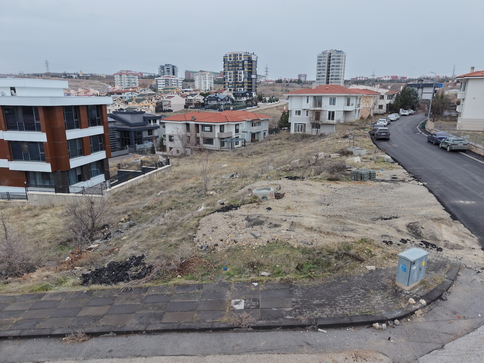 Bilkent'te 1.134 m² 3 ayrı parsel yatırım için fırsat arsa
