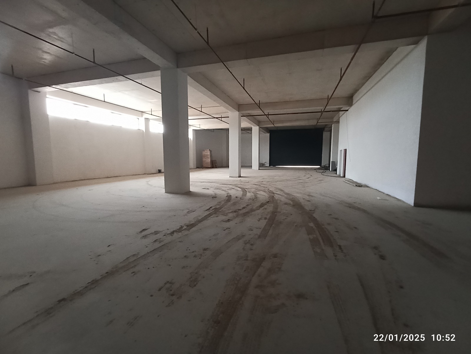 Ankara Esenboğa yolu üzerinde 5.000 m² plaza