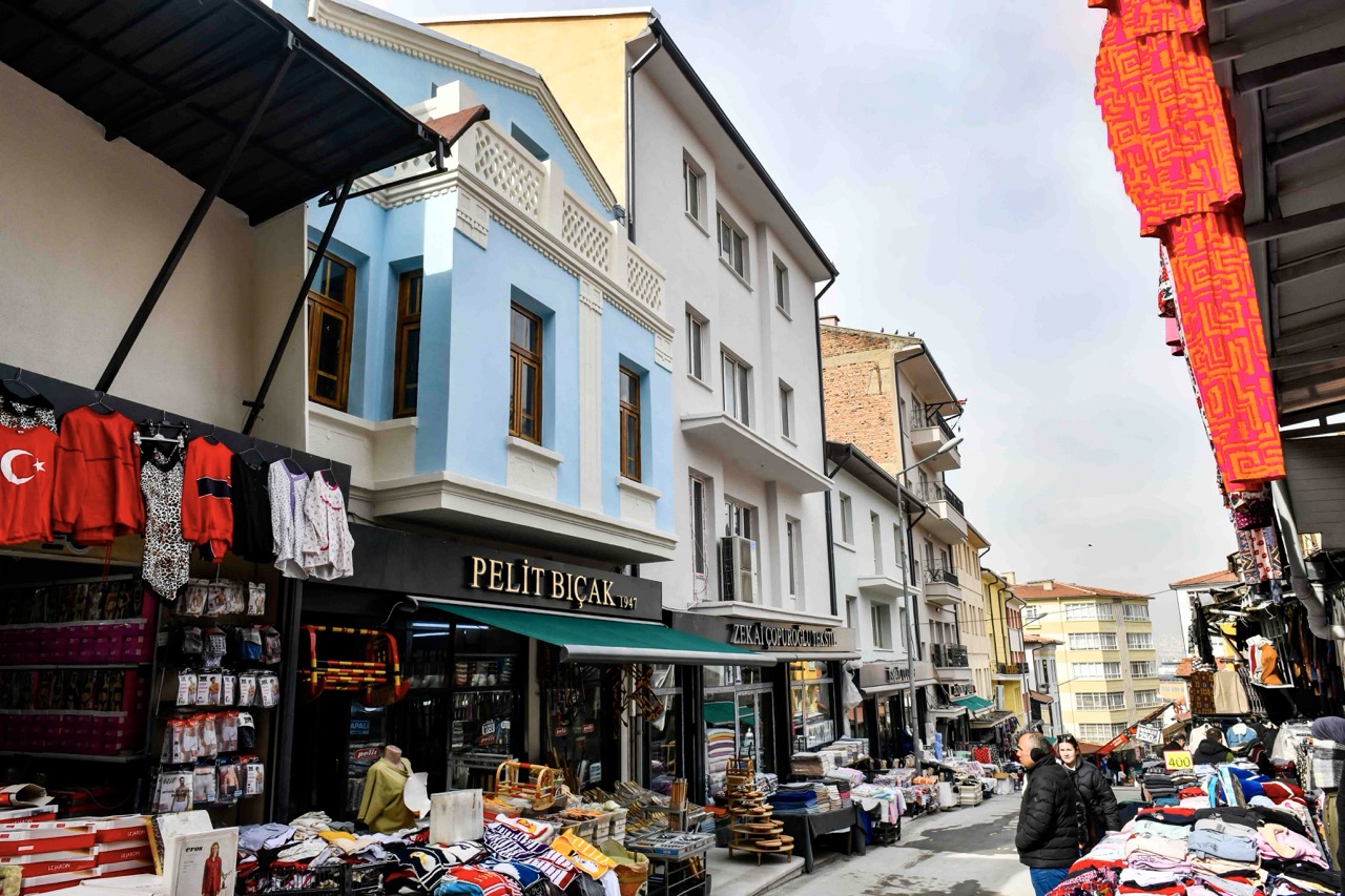 Ankara'nın kalbinde tarihi dönüşüm: çıkrıkçılar yokuşu yenilendi