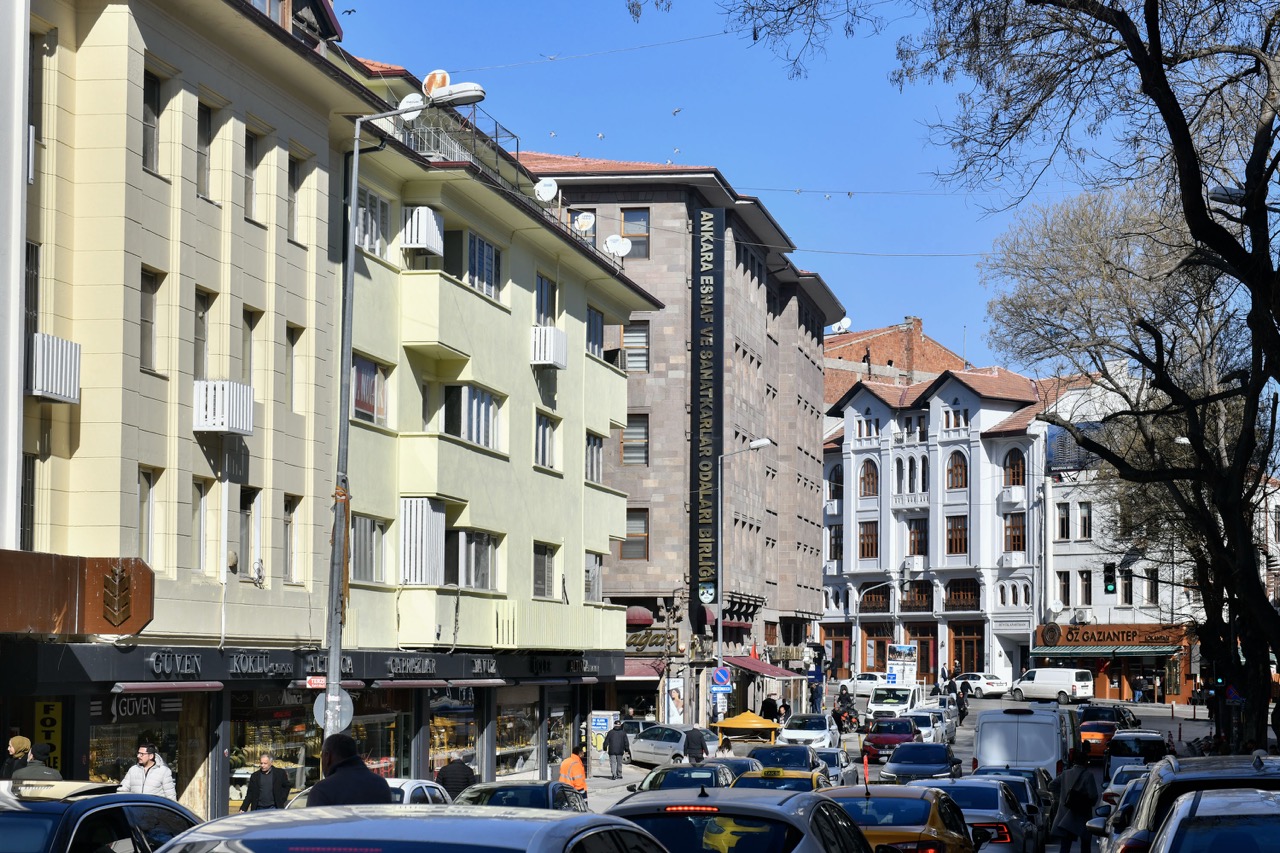 Anafartalar Caddesi’nde çalışmalar tamamlanma aşamasında