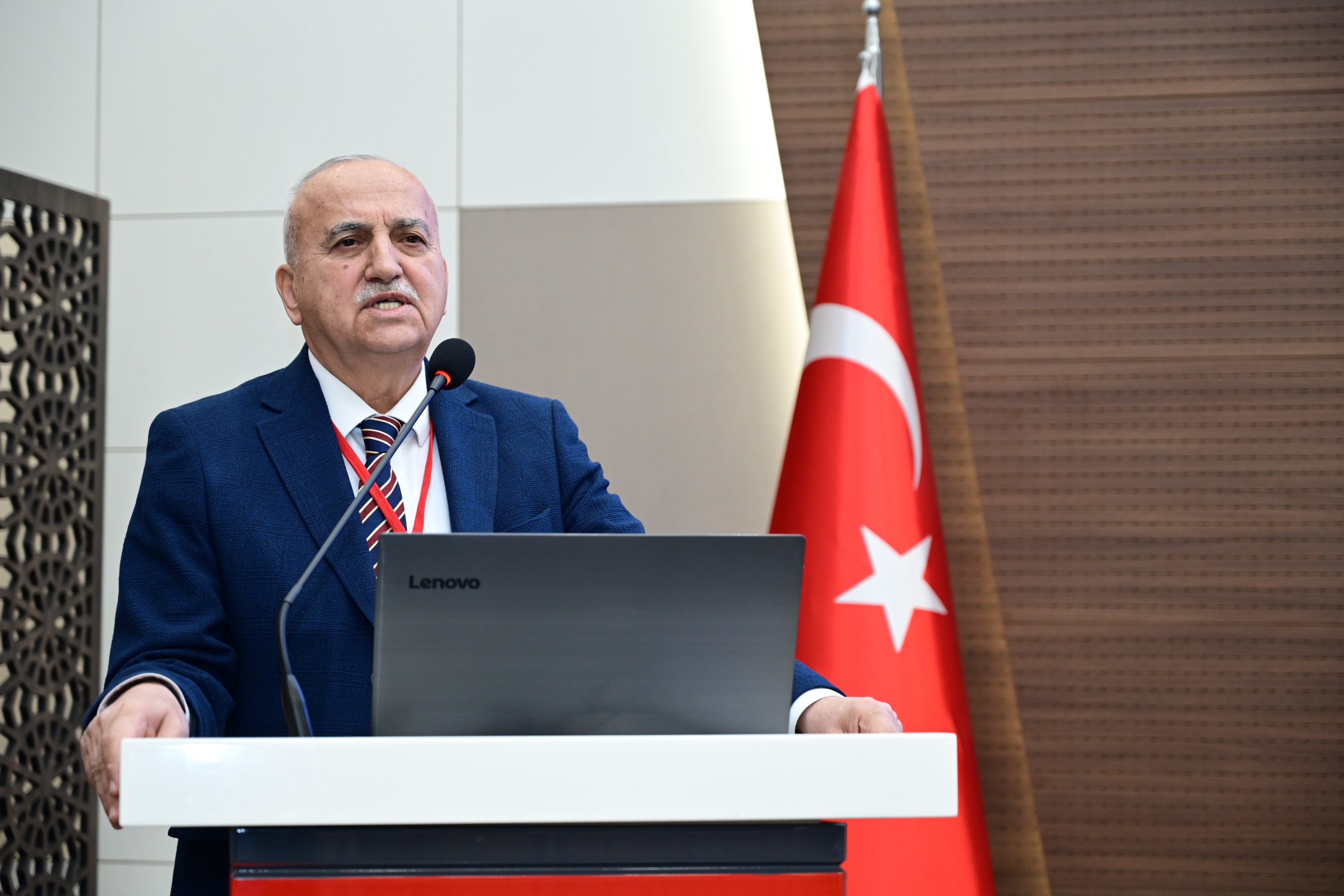 OSTİM OSB'de mevcut yönetim güven tazeledi