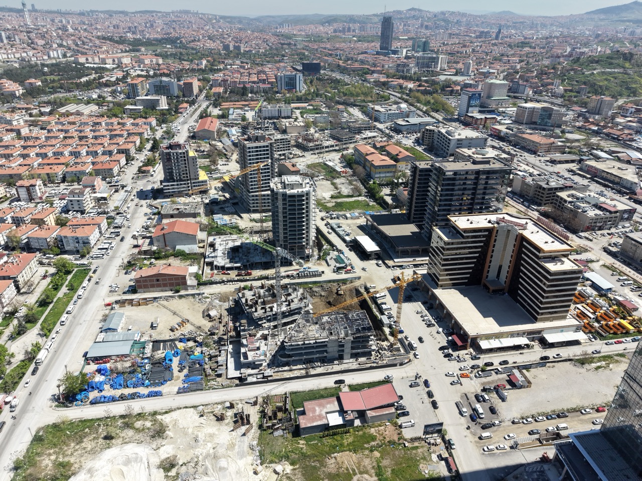 Ankara'daki İskitler'de eski sanayi kimliği yerini markalı projelere bırakıyor