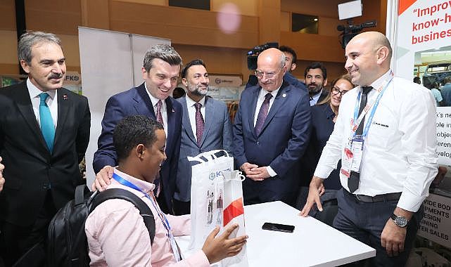 Ankara’da dünya sektörler arası iş birliği forumu