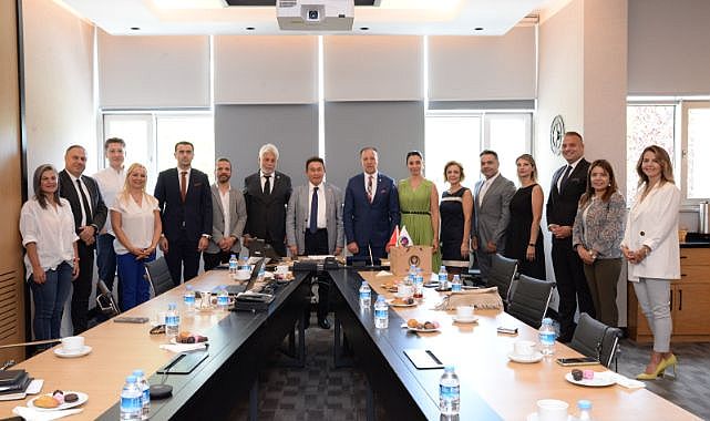 İş hayatındaki eğitimde örnek iş birliği