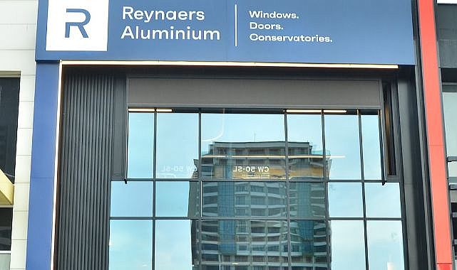 Reynaers Aluminium Ankara’da yeni showroomunu hizmete açtı