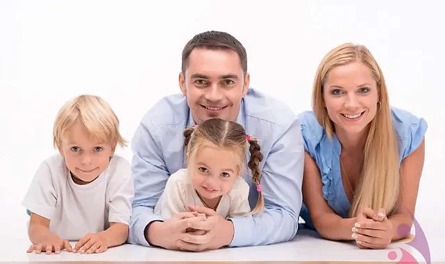 Ebeveynler refleks olarak çocuklarının isteklerine karşı gelemiyor