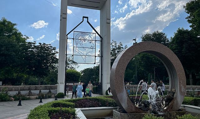 Ankara gençlik parkı adeta göçmenlerin parkına dönüştü