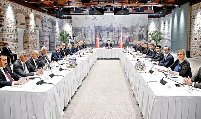 Cevdet Yılmaz iş dünyasıyla buluştu: OVP’de öncelik yapısal reform