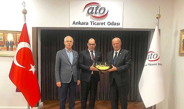 Polonya büyükelçisi Rauf Alp Denktaş ATO’yu ziyaret etti
