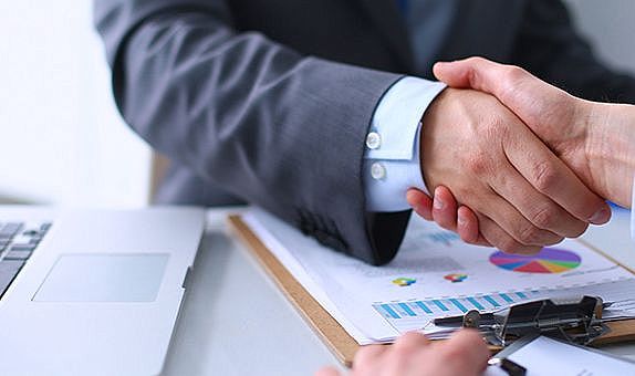 Ticari krediler enflasyon seviyesinde kaldı