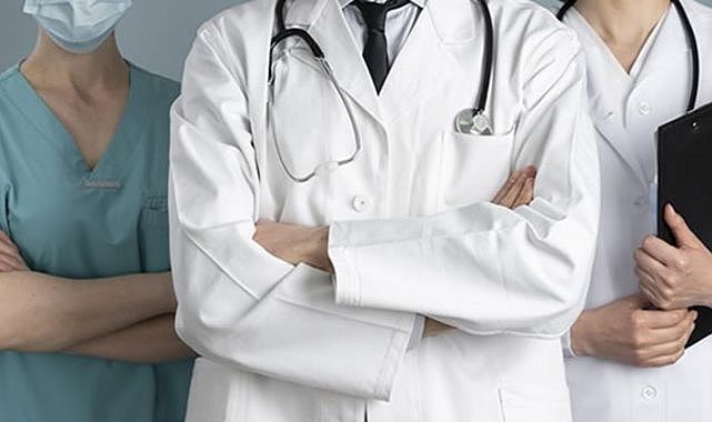 Bir günde üç doktor intihar etti