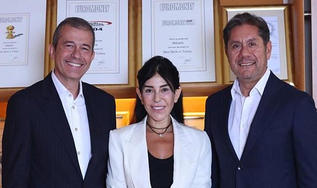 Akbank'ta üst düzey yönetim değişikliği