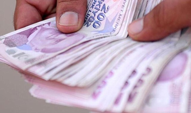 Ticari krediler kıpırdamaya başladı